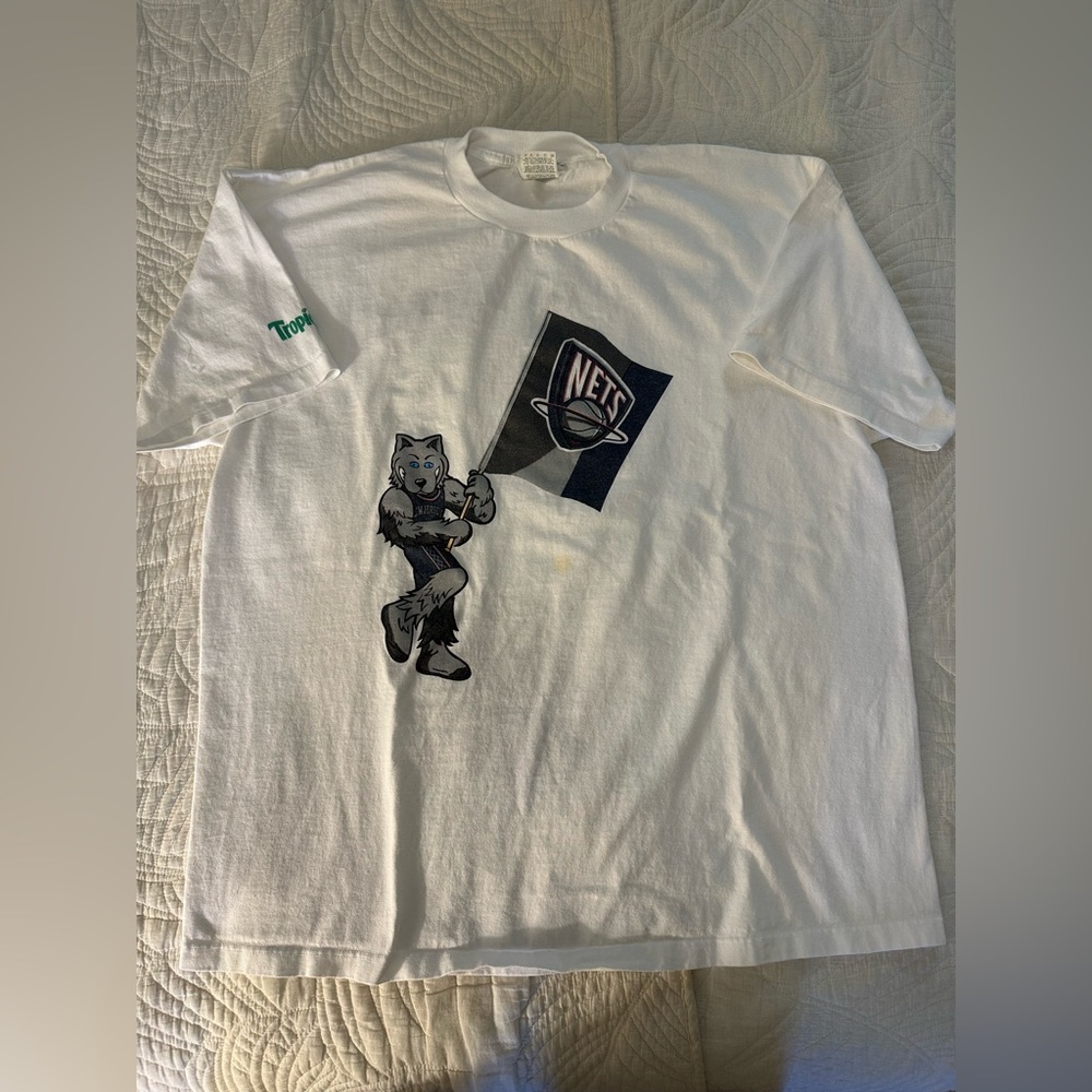 Vintage 00s New Jersey Nets “SLY’S FOX PATROL” tshirt